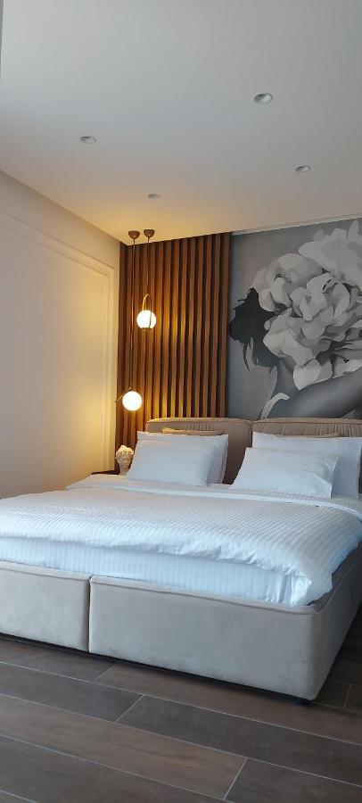 La Casa Di Sonja Apartment Tivat Ngoại thất bức ảnh